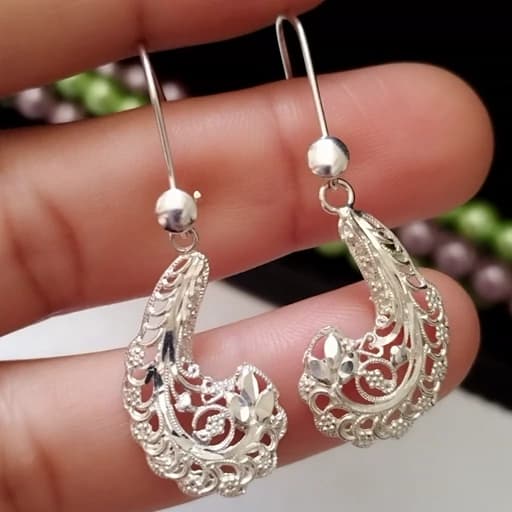 گوشواره نقره آویز عیار925طرحی خاص و شیک