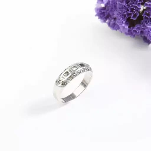 انگشتر نقره زنانه طرح سه نگین کد 4962
