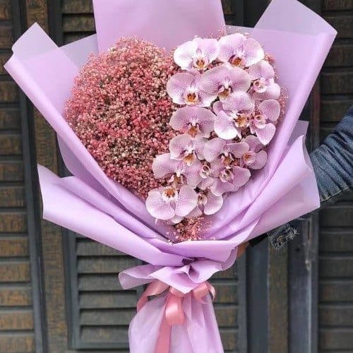 آیا گل ژیپسوفیلیا (عروس) برای دسته گل تبریک روز تولد مناسب است؟