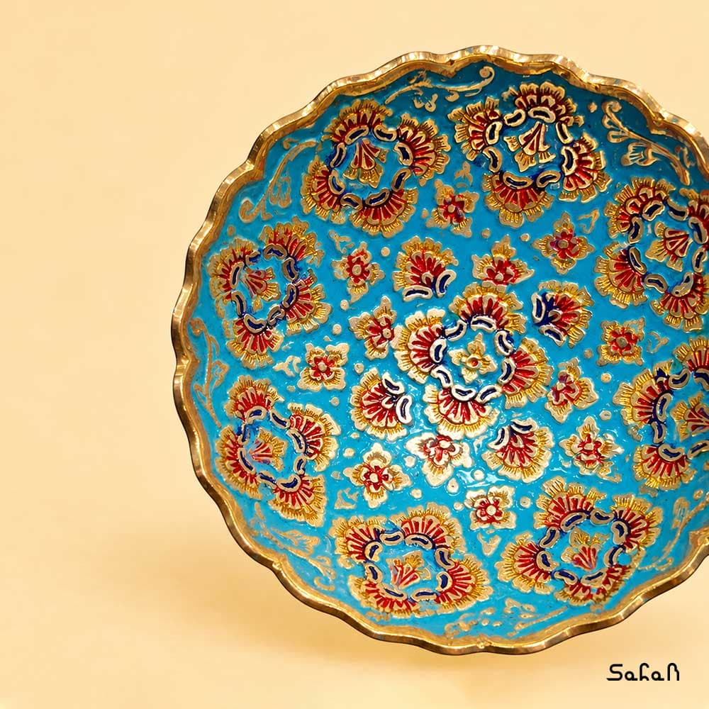 کاسه برنجی میناکاری دورو طرح خورشید — تصویر ۸