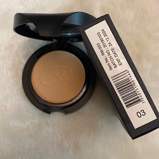 پنکیک رزادو شماره 03 Rozado Compact powder Two Way Cakeحجم12گرم