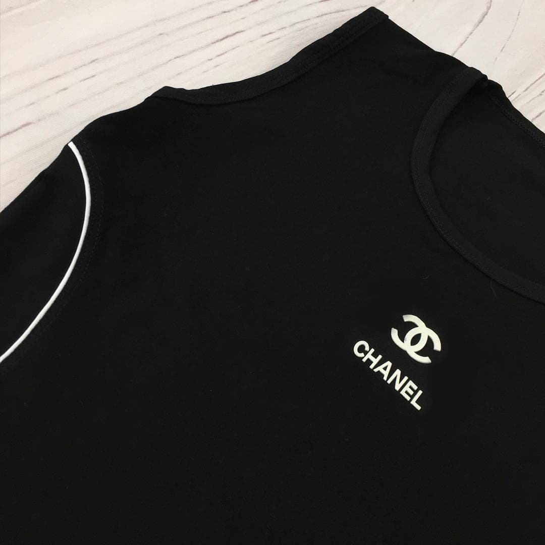 ست ورزشی زنانه طرح CHANEL — تصویر ۲