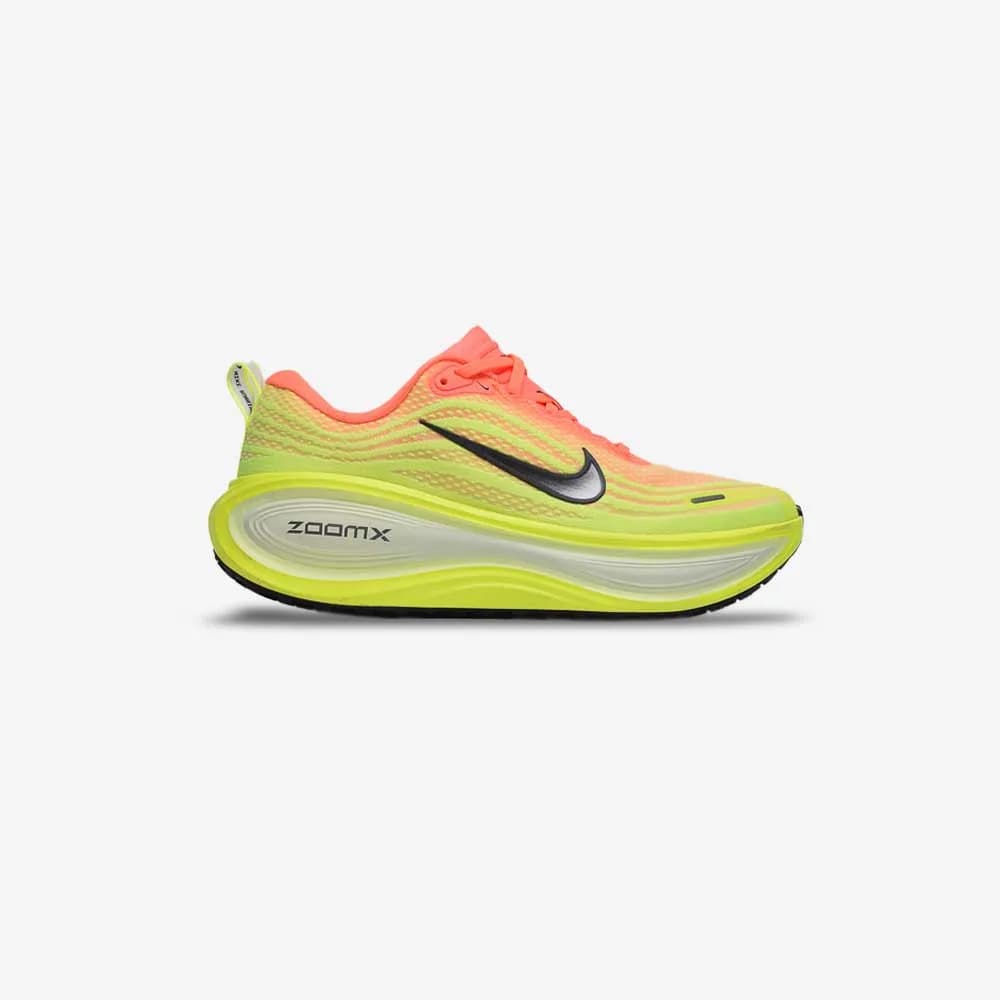 کتونی Nike مدل Vomero Plus – HV8150-800