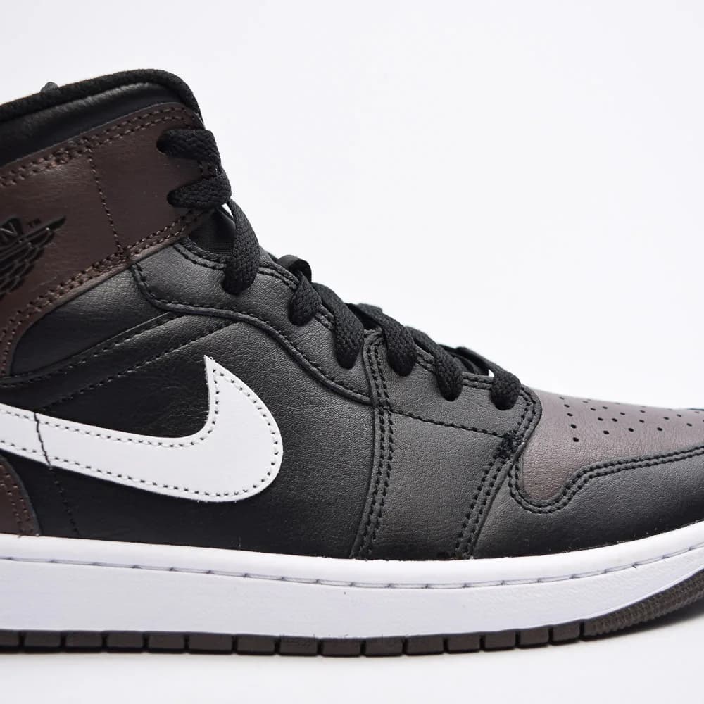 کتونی Nike مدل Air Jordan 1 Mid Baroque Brown – IO3392-237 — تصویر ۶