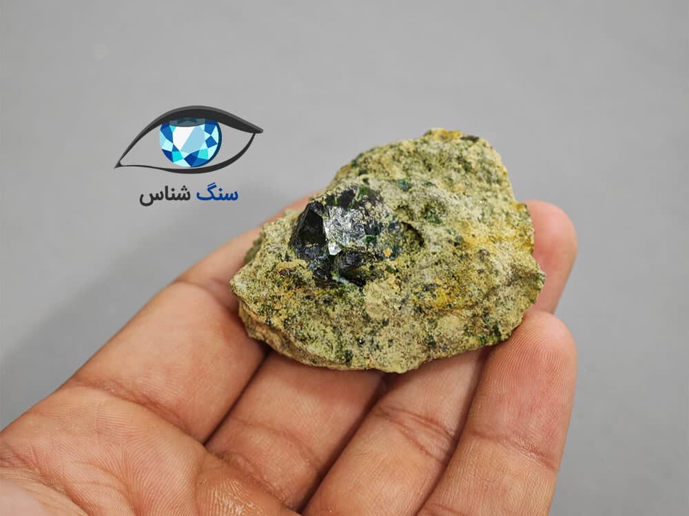 راف گارنت دمانتوئید تکاب 54 گرم — تصویر ۳