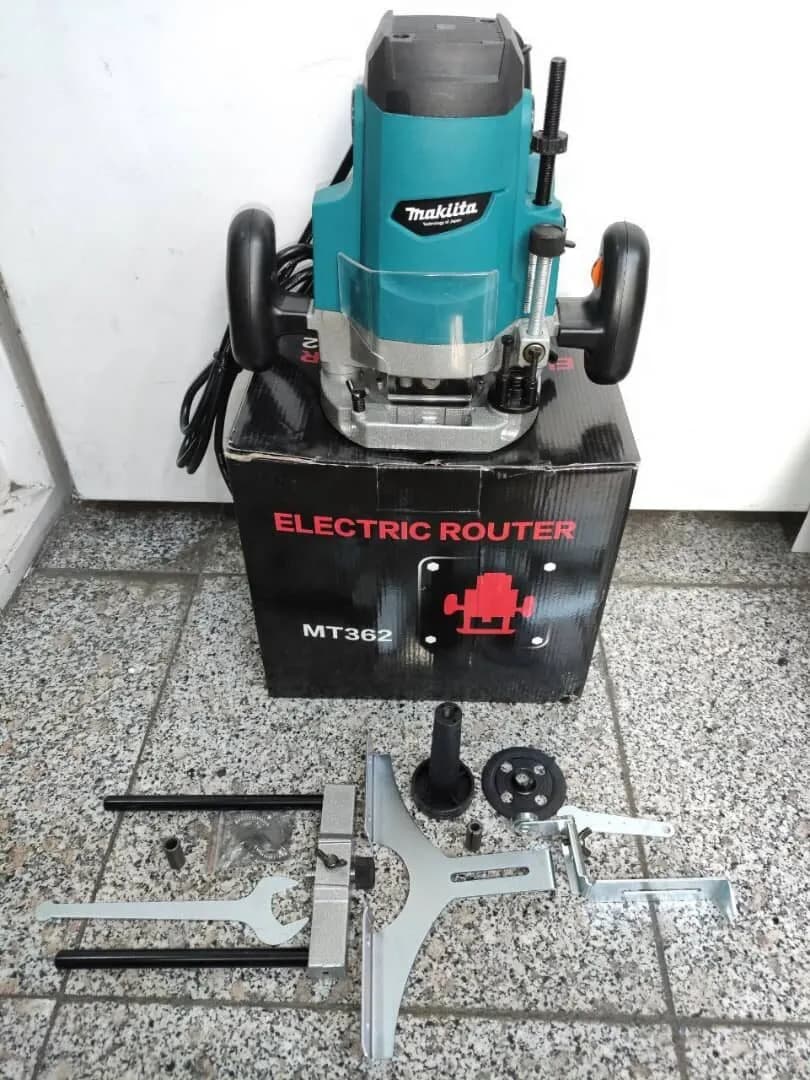 اور فرز ۲ دسته حرفه ای دیمر دار طرح ماکیتا مدل mt362