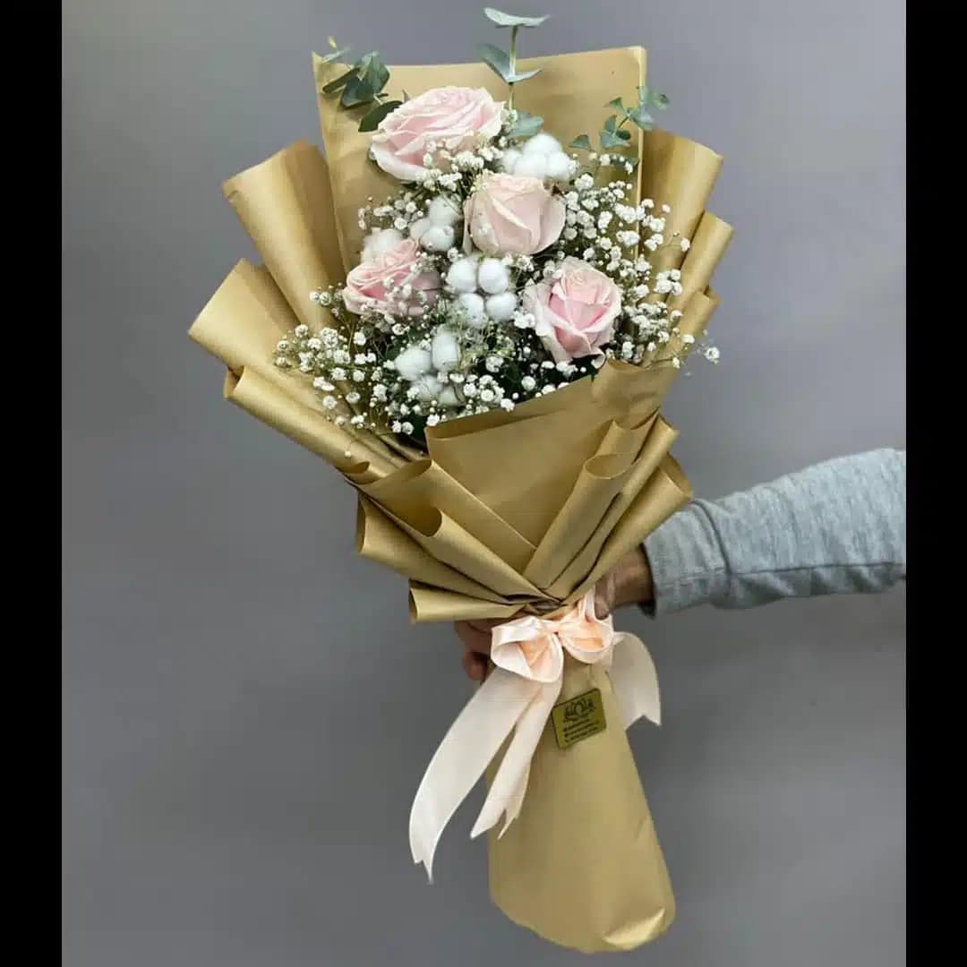 دسته گل آریس — تصویر ۳