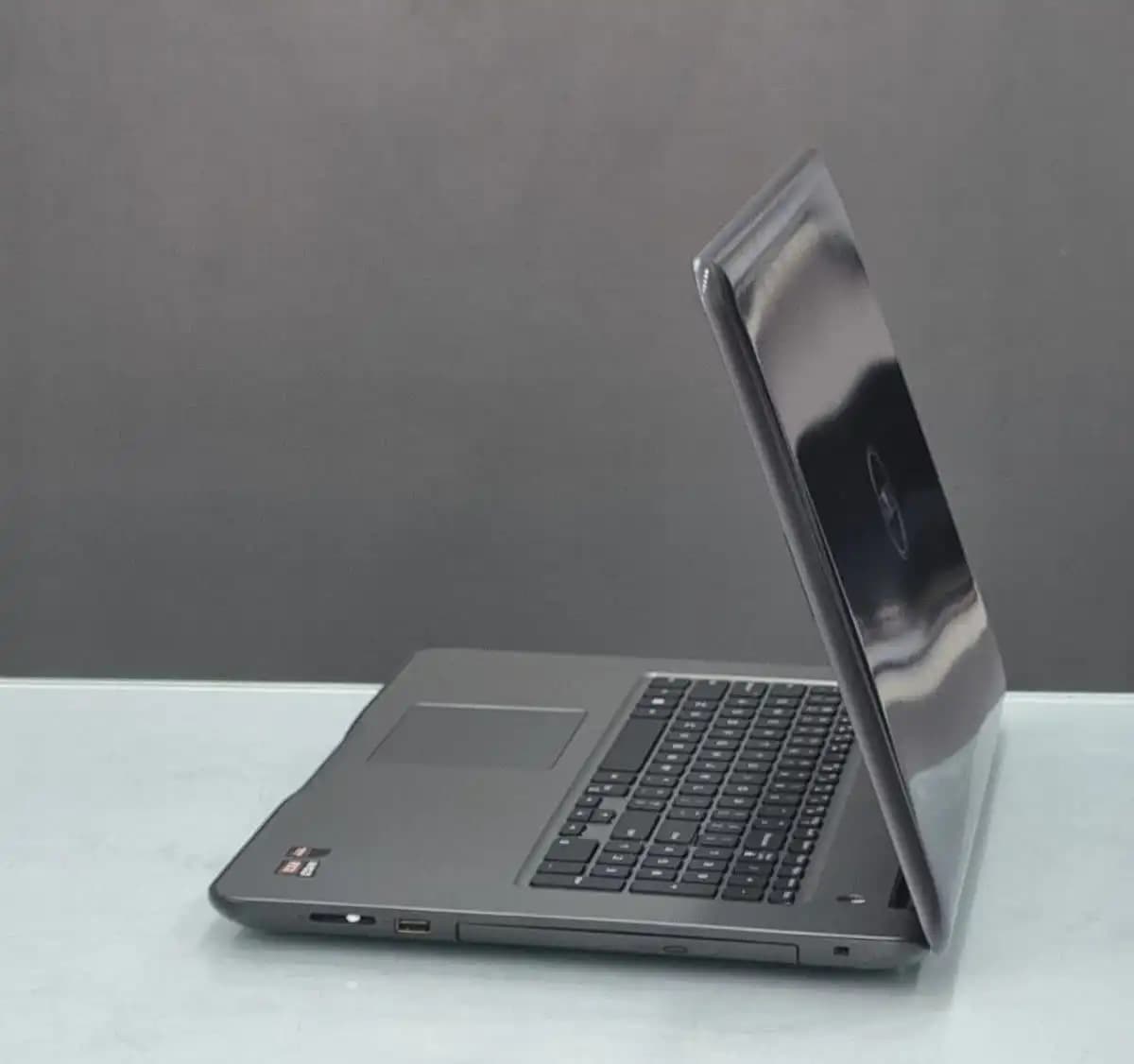 لپ تاپ استوک دل مدل DELL Inspiron P32E — تصویر ۲