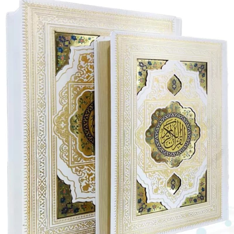 قرآن وزیری معطر گالینگور سفید عروس جعبه دار پلاک رنگی نفیس — تصویر ۲