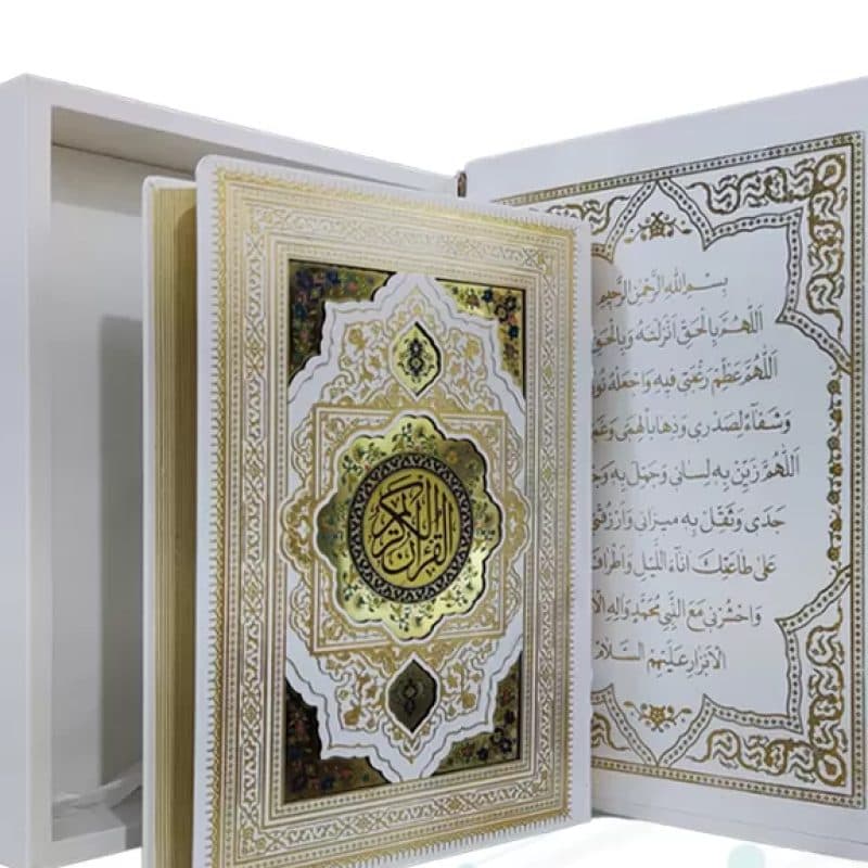 قرآن وزیری معطر گالینگور سفید عروس جعبه دار پلاک رنگی نفیس — تصویر ۴