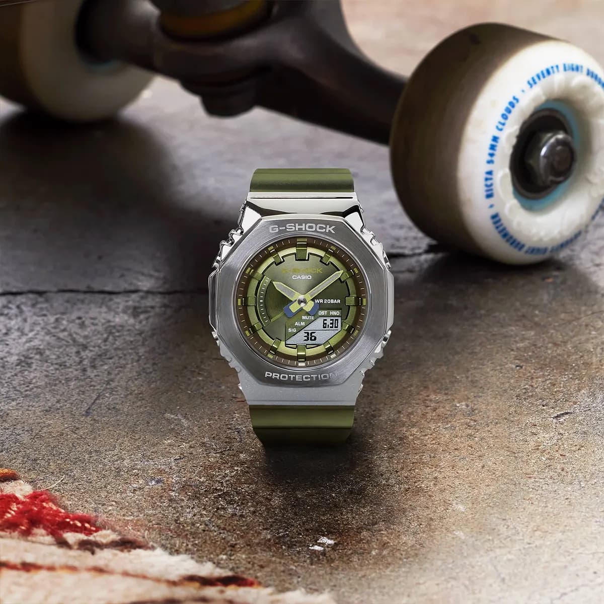 ساعت مچی جی شاک زنانه مدل G-SHOCK GM-S2100-3ADR — تصویر ۶