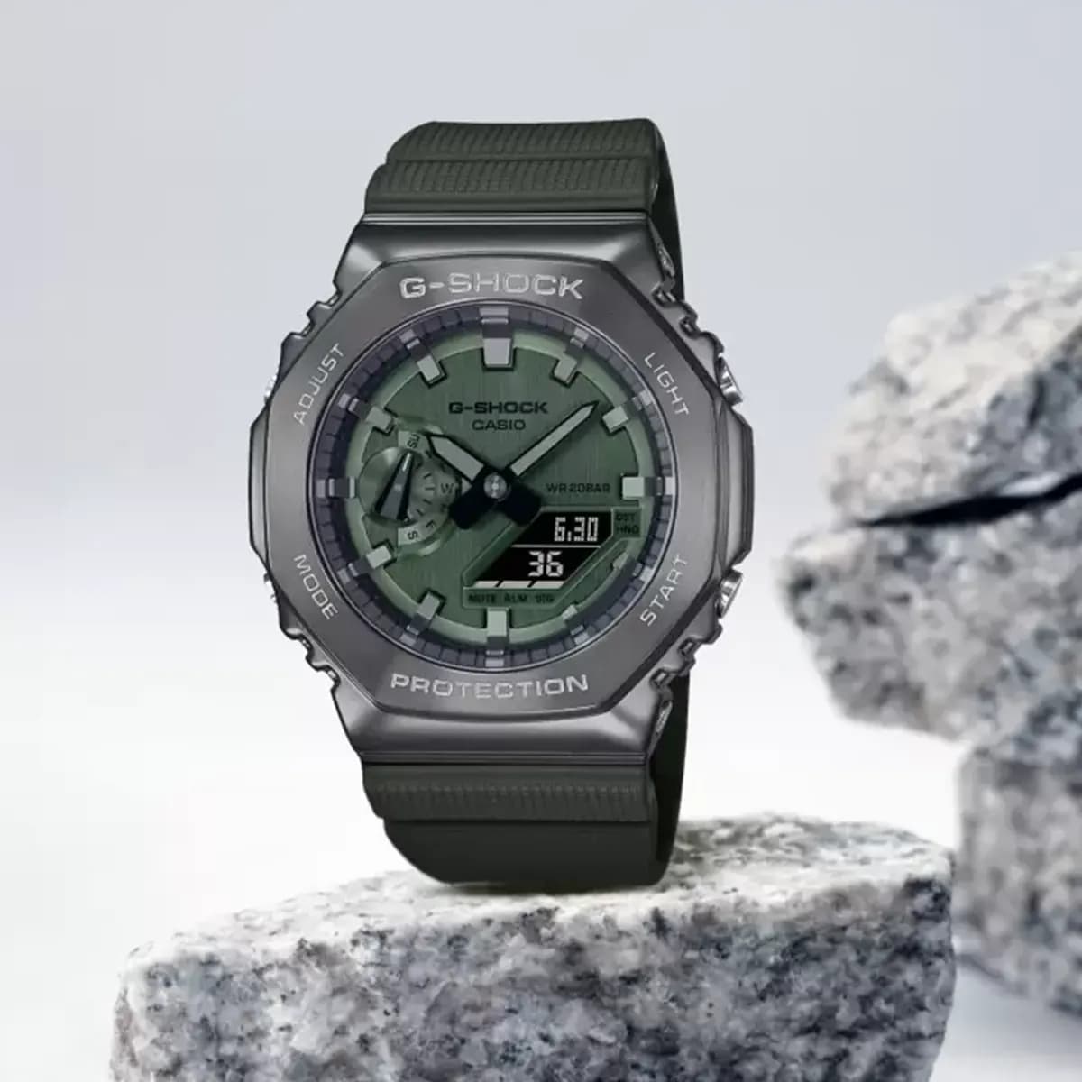 ساعت مچی جی شاک مدل G-SHOCK GM-2100B-3ADR — تصویر ۶