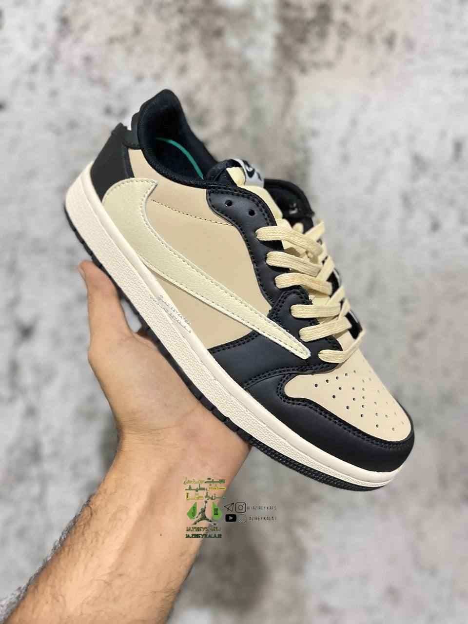 کتانی نایک تراویس اسکات تمام چرم کرم و مشکی nike travis scott
