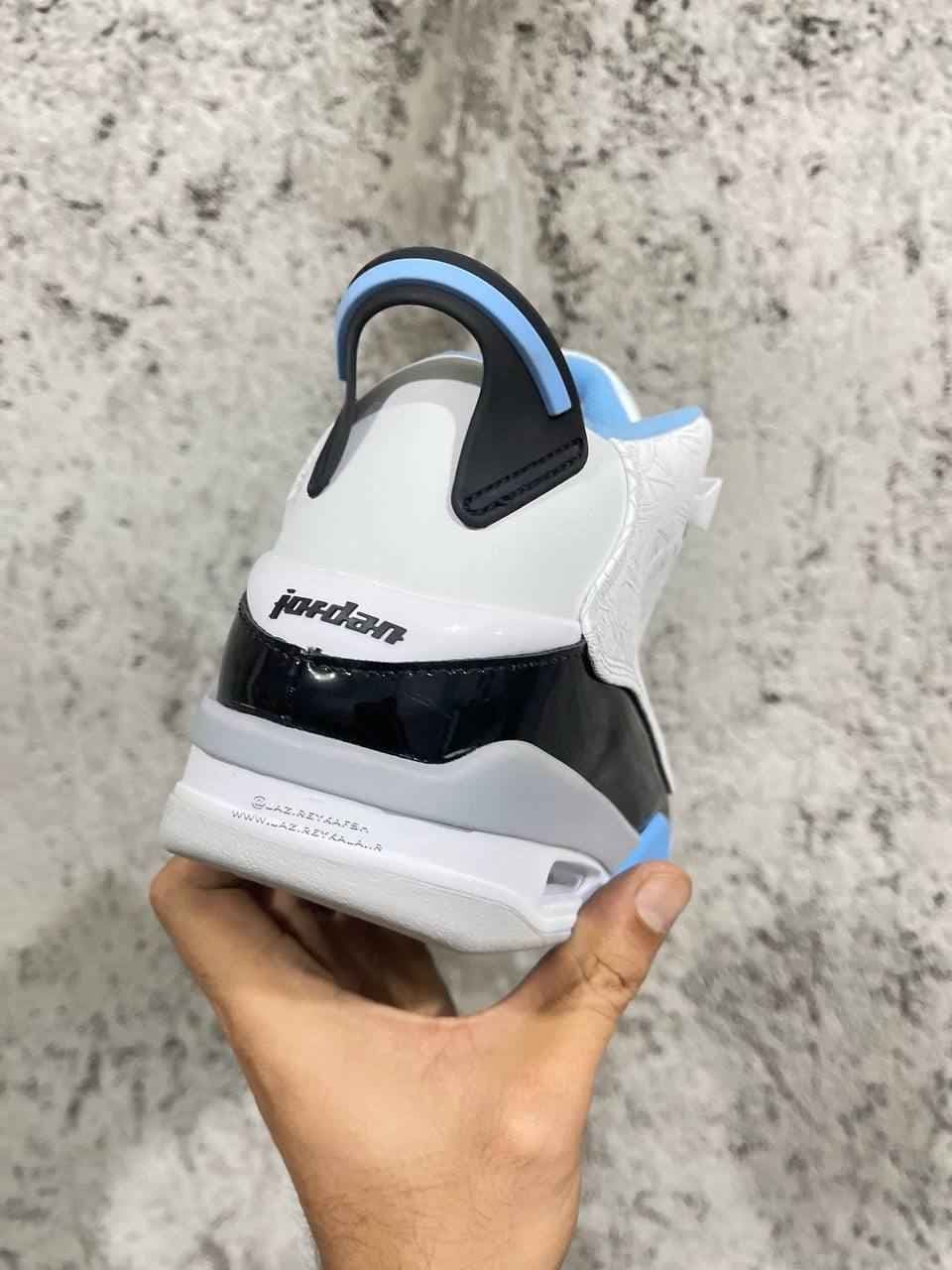 کتانی نایک ایر جردن زیرو داب سفید و آبی nike air jordan dub zero — تصویر ۳