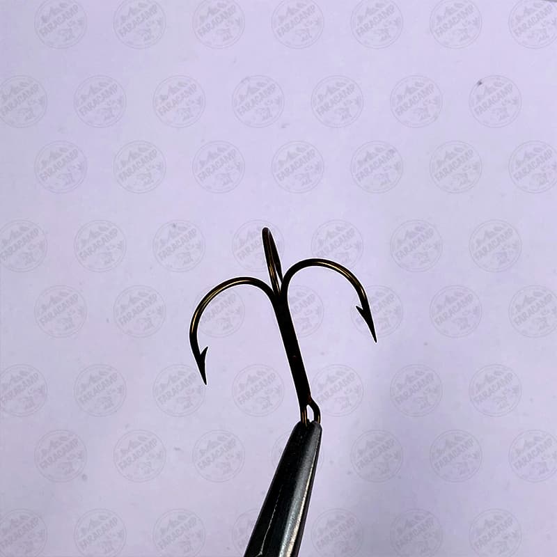 قلاب موستاد سه شاخ برنز سایز 1 بسته ۵ عددی MUSTAD Hameçons Triples Ronds HOOKS 5841O — تصویر ۵