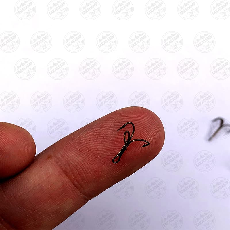 قلاب موستاد سه شاخ سرکج برنز سایز ۱۲ بسته ۵ عددی MUSTAD Treble Limerick HOOKS 36171A — تصویر ۴