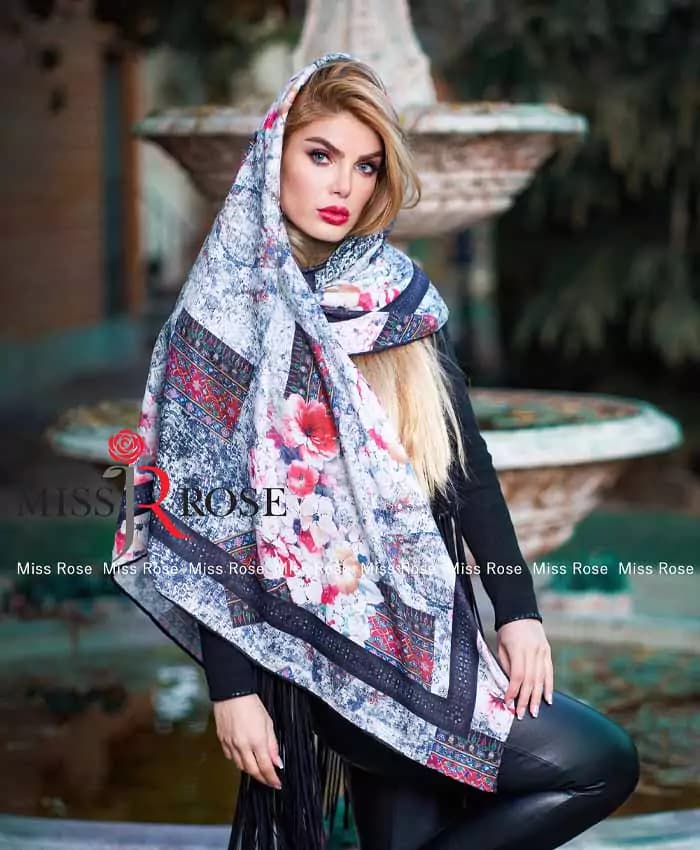 روسری نخی طرح flower & design
