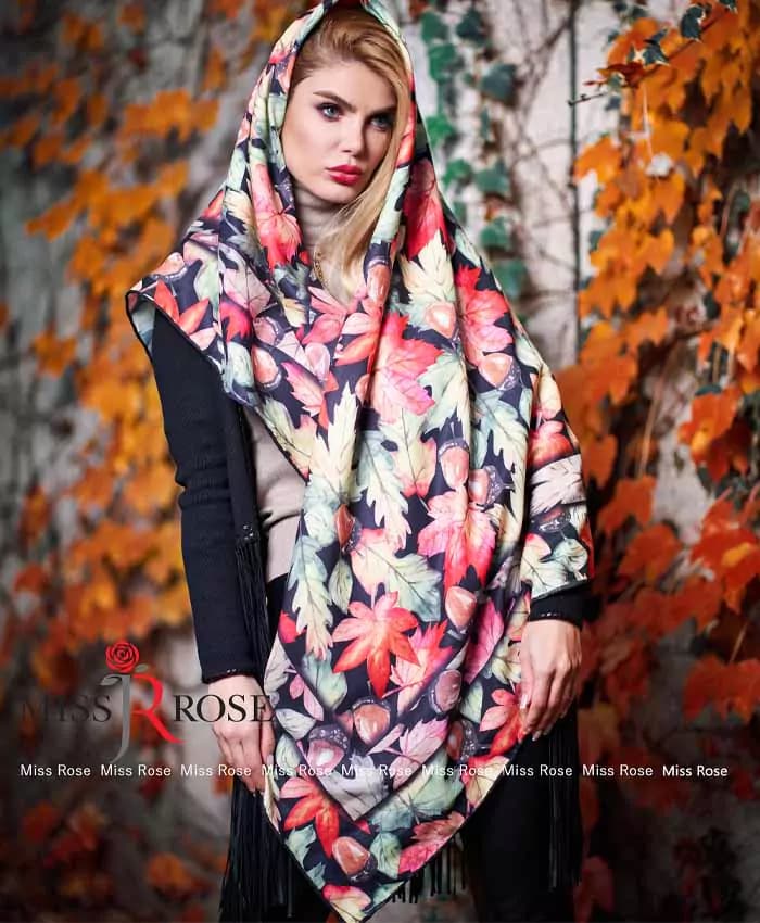 روسری طرح Autumn leaves