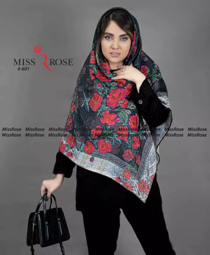 روسری طرح Red Roses