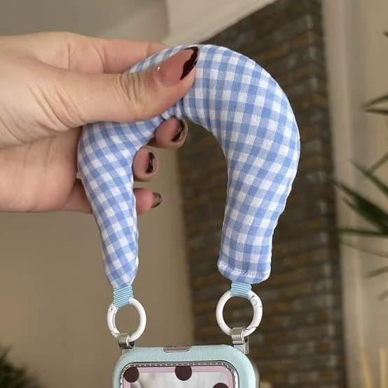 بند polka dots