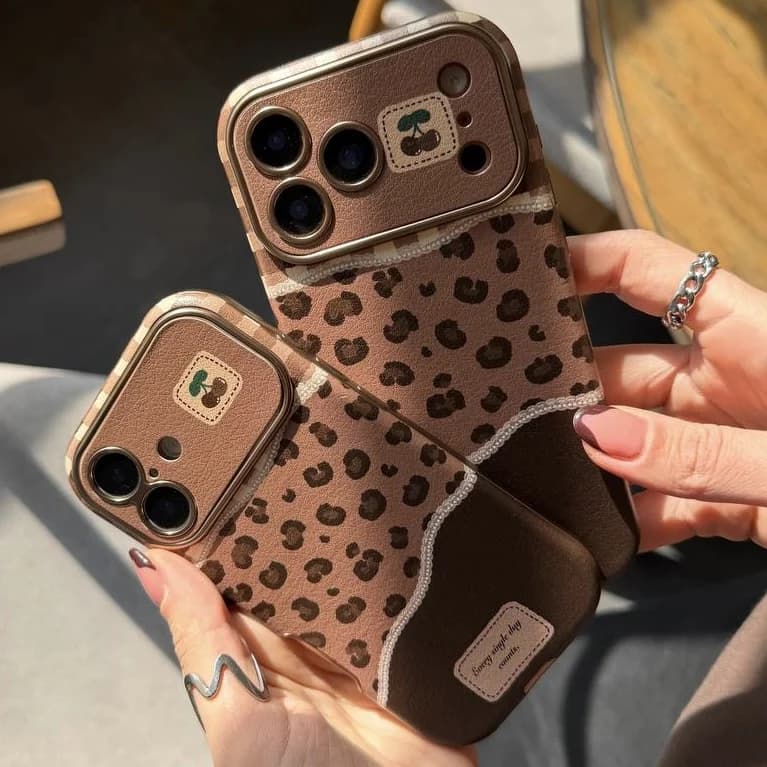 قاب cherry leopard (آیفون)