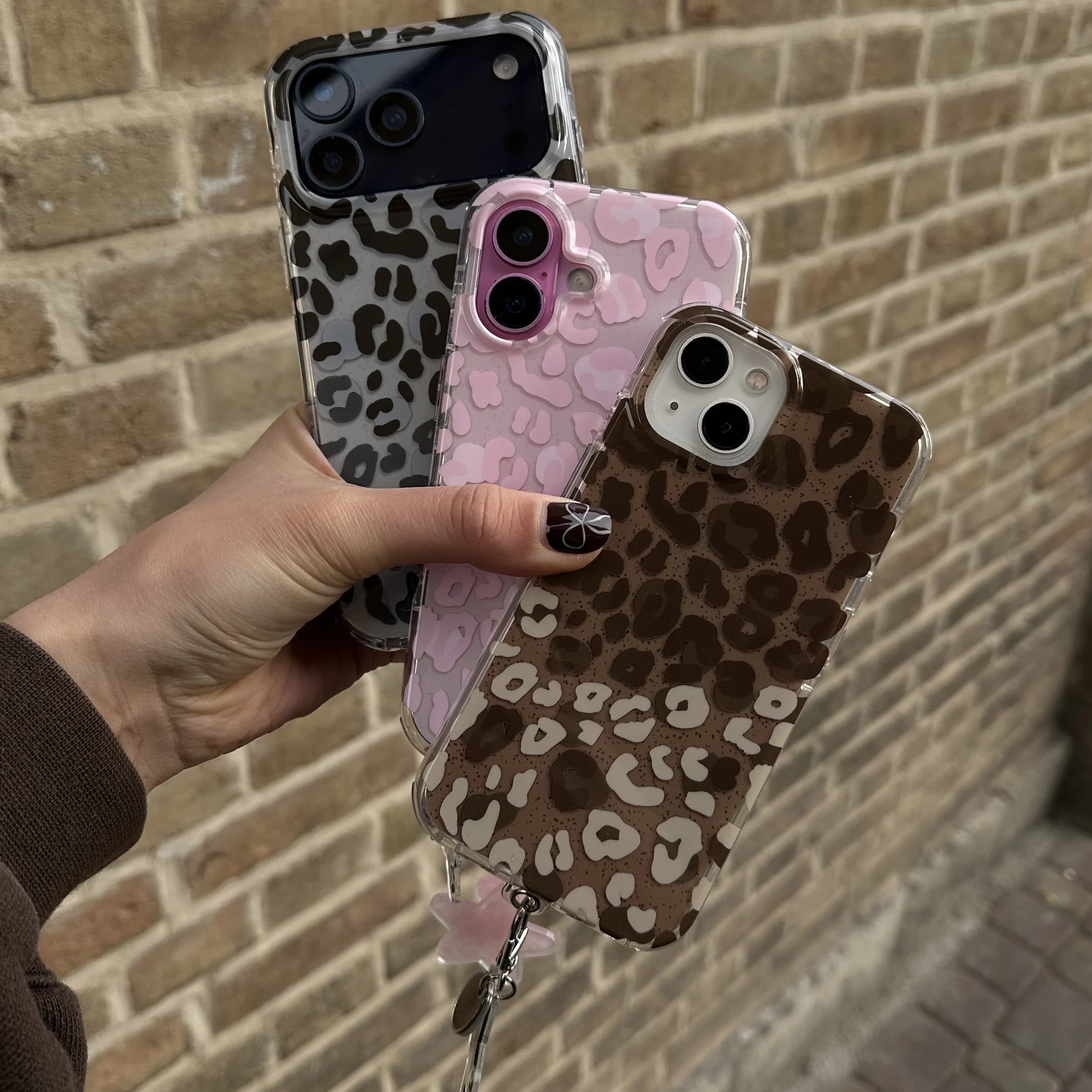 قاب minimal leopard (آیفون)