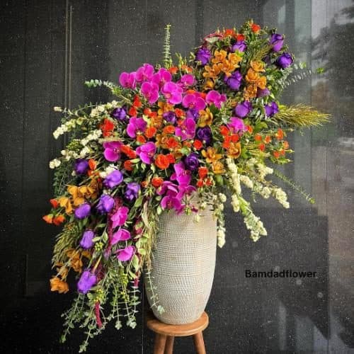 ارسال فوری گل برای تالار پذیرایی پاسارگاد تهران 8609