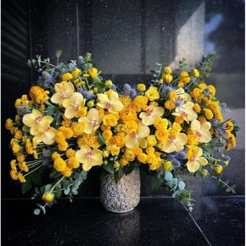 ارسال فوری گل برای تالار پذیرایی خانجان تهران 8484
