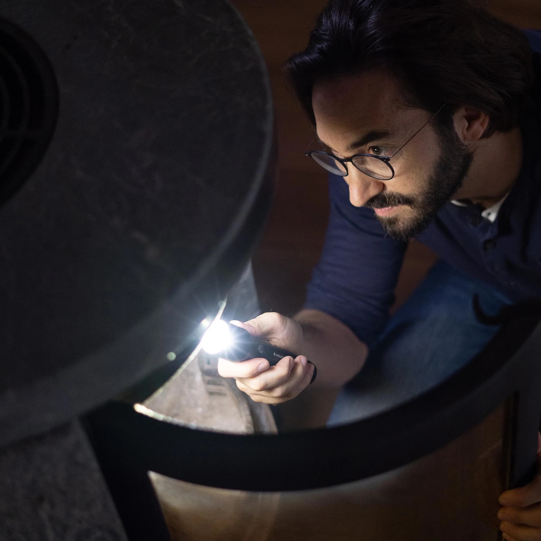 چراغ قوه لدلنزر Ledlenser Flashlight P7R Core — تصویر ۲
