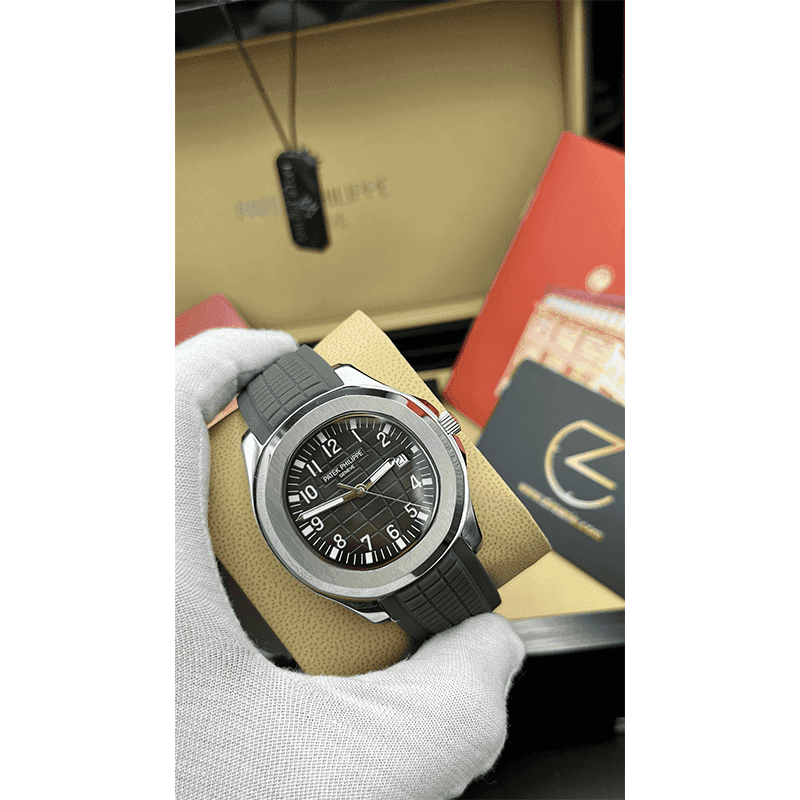 ساعت مچی مردانه پتک فیلیپ آکوانات سیلور فول مشکی Patek Philippe Aquanaut Silver Full Black — تصویر ۵