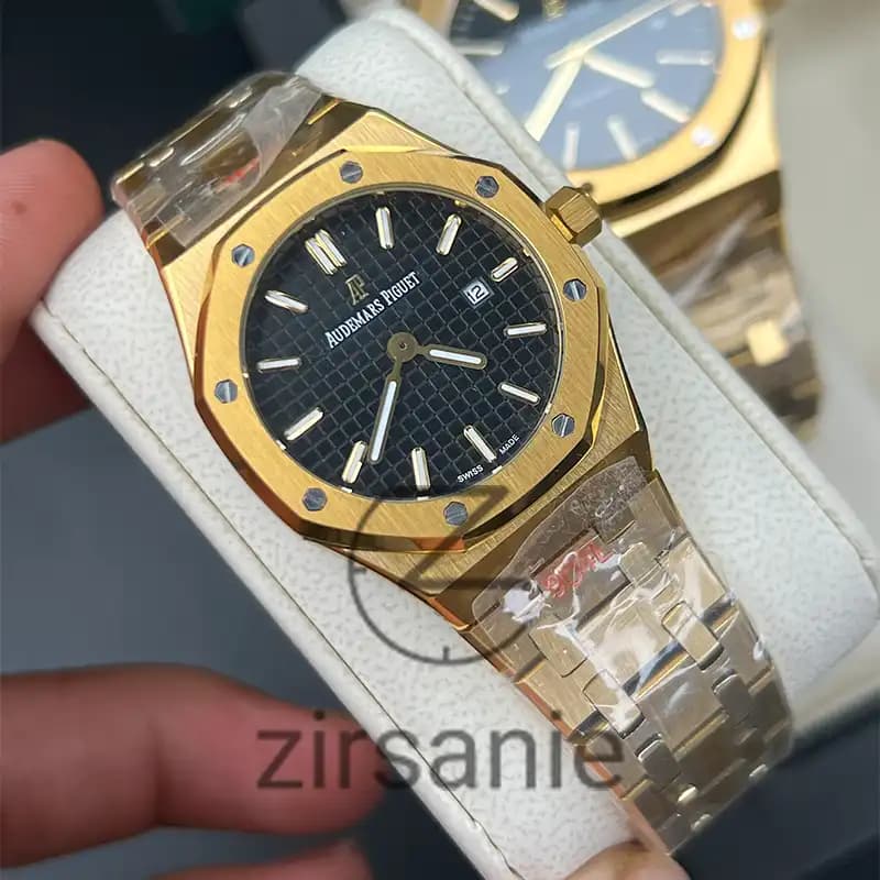 ساعت مچی اودمار پیگه طلایی صفحه مشکی (تک و ست) Audemars Piguet Royal Oak Watch Golden Black Screen — تصویر ۲