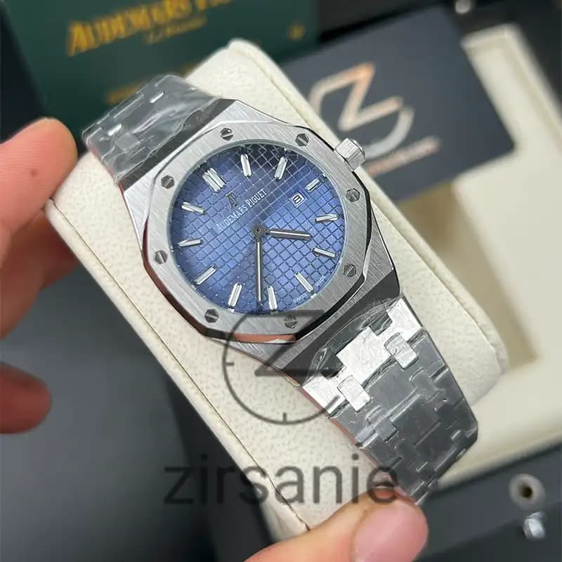 ساعت مچی اودمار پیگه سیلور صفحه سرمه‌ای (تک و ست) Audemars Piguet Royal Oak Watch Silver Navy Screen — تصویر ۲