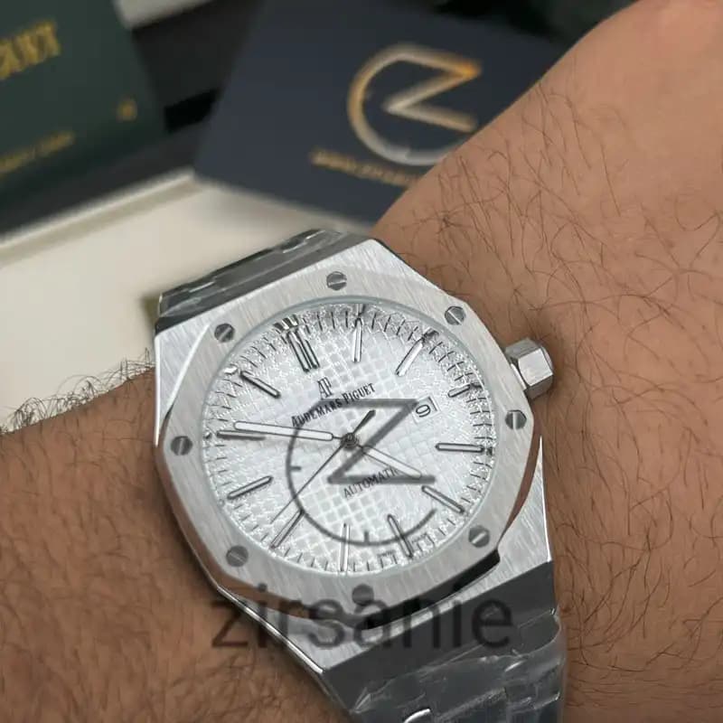 ساعت مچی مردانه اودمار پیگه سیلور صفحه سفید Audemars Piguet Royal Oak Watch Silver White Screen — تصویر ۲
