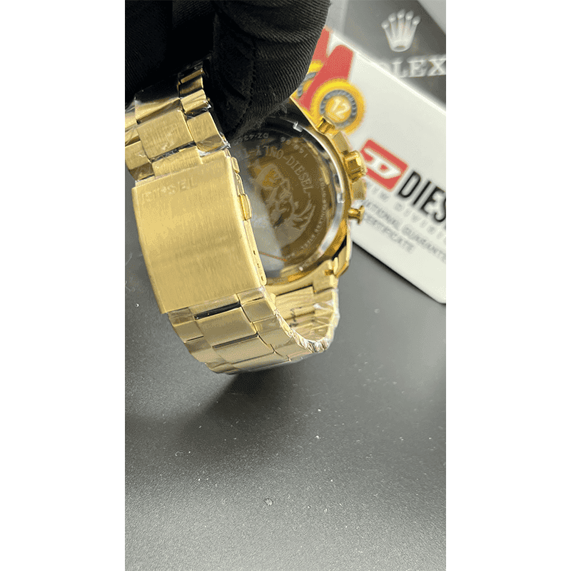 ساعت مچی مردانه دیزل شاخدار (مگا شیف) فول طلایی Diesel Mega Chief Watch Full Golden — تصویر ۴