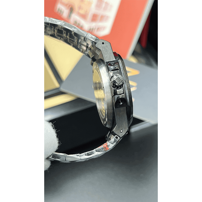 ساعت مچی مردانه پتک فیلیپ ناتیلوس تمام مشکی Patek Philippe Nautilus Full Black — تصویر ۷