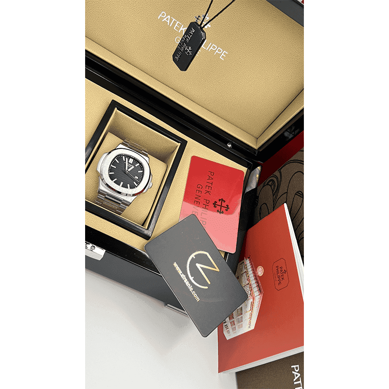 ساعت مچی مردانه پتک فیلیپ ناتیلوس سیلور صفحه آبی Patek Philippe Nautilus Watch Silver Blue Screen — تصویر ۴