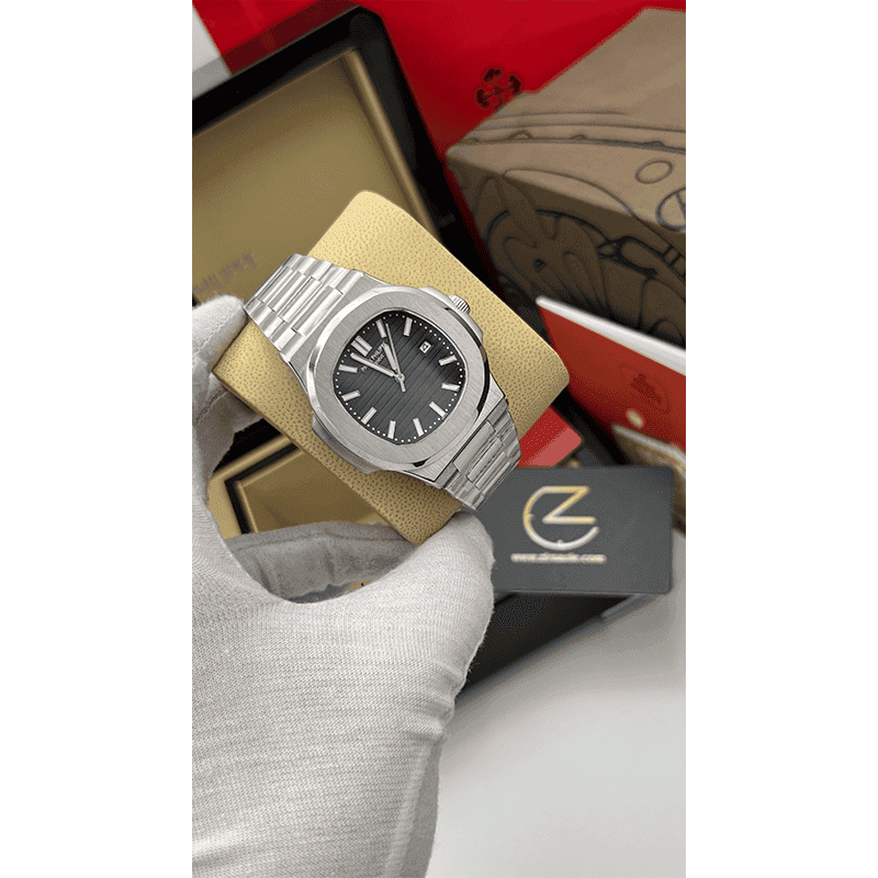 ساعت مچی مردانه پتک فیلیپ ناتیلوس سیلور صفحه آبی Patek Philippe Nautilus Watch Silver Blue Screen — تصویر ۲