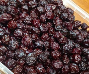 آلبالو نیمه خشک 500گرمی