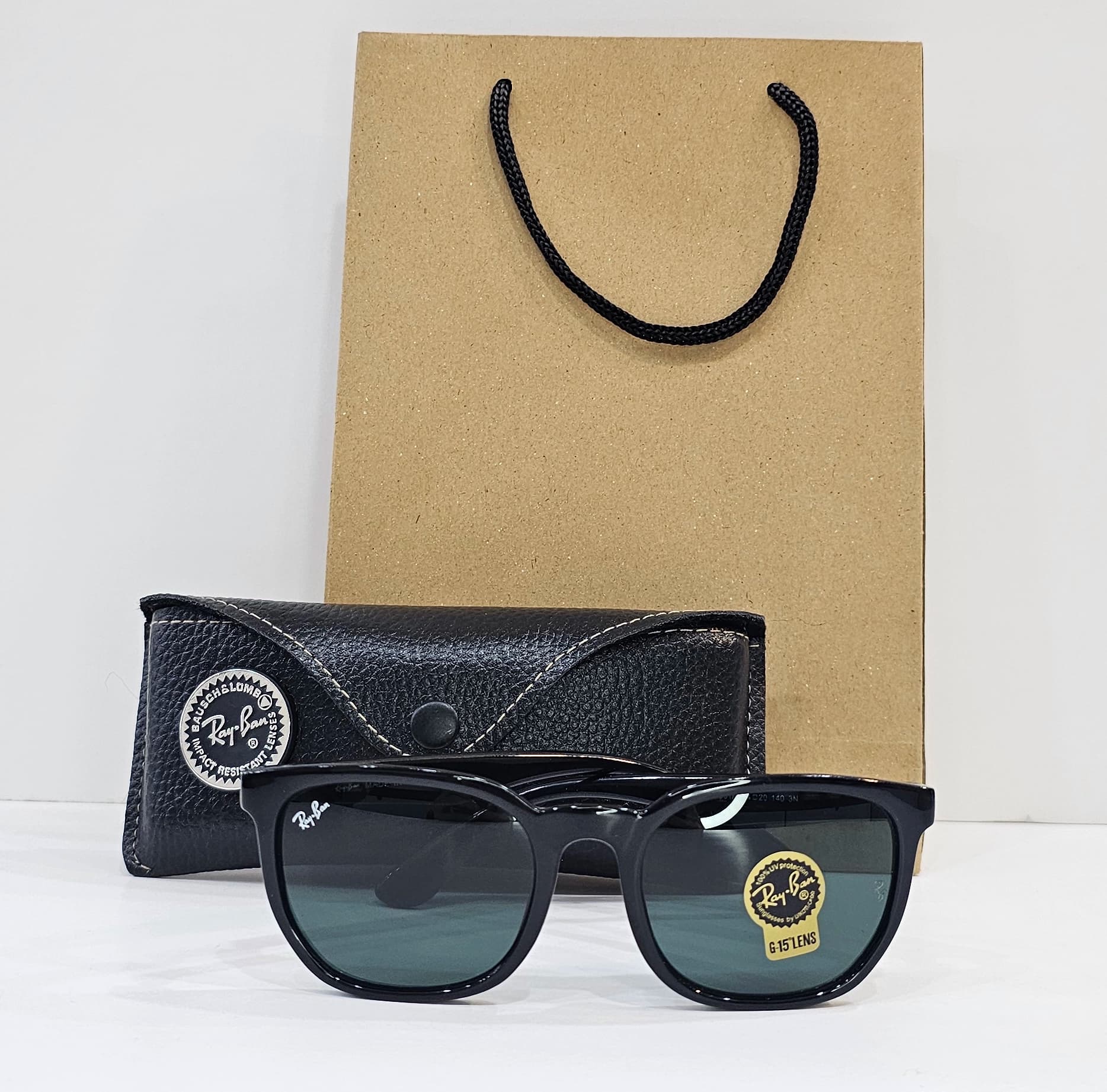 عینک آفتابی برند RAY BAN کد RB43901