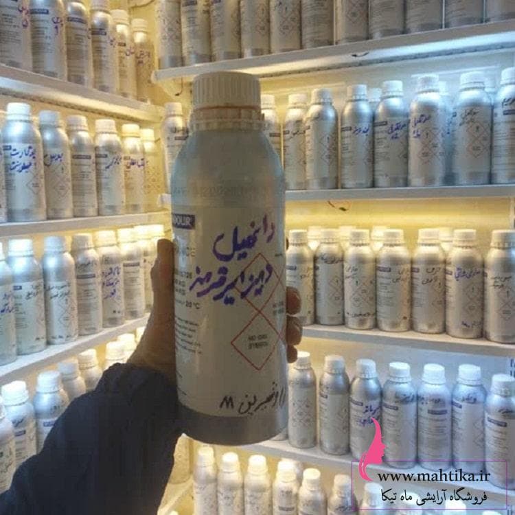 اسانس عطر گرمی رایحه مردانه دانهیل قرمز