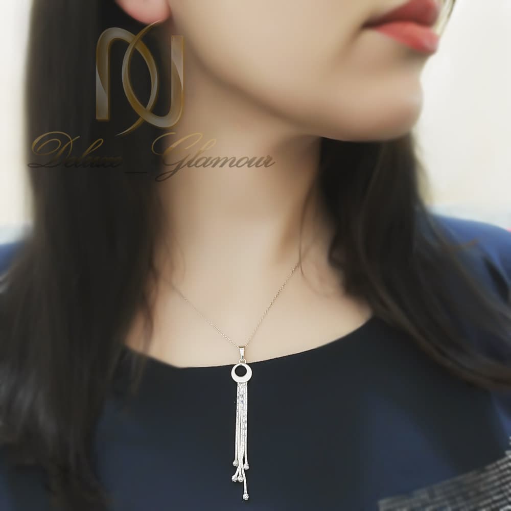 گردنبند نقره زنانه ساچمه ای آویزدار طرح طلا سفید ne-n83 — تصویر ۲