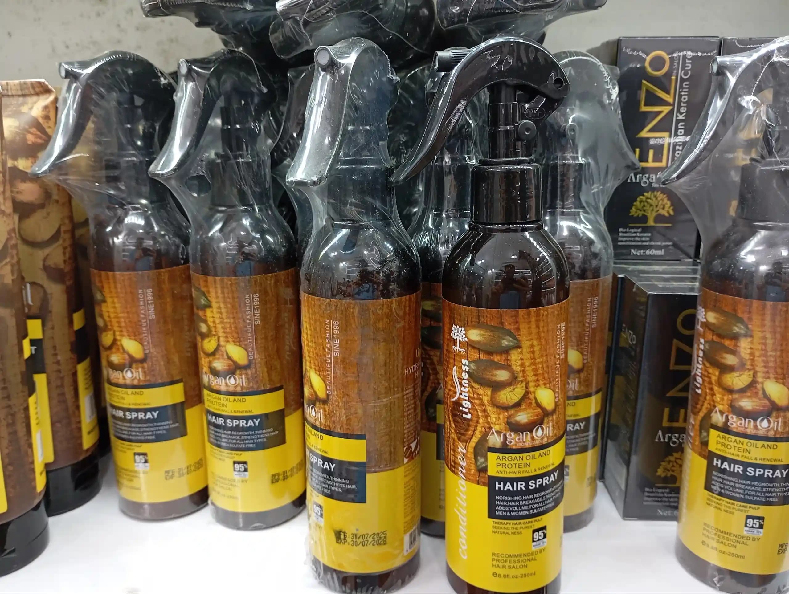 اسپری دو فاز مو لایتنس حاوی روغن آرگان و پروتئین حجم 250 میلی لیتر — تصویر ۲