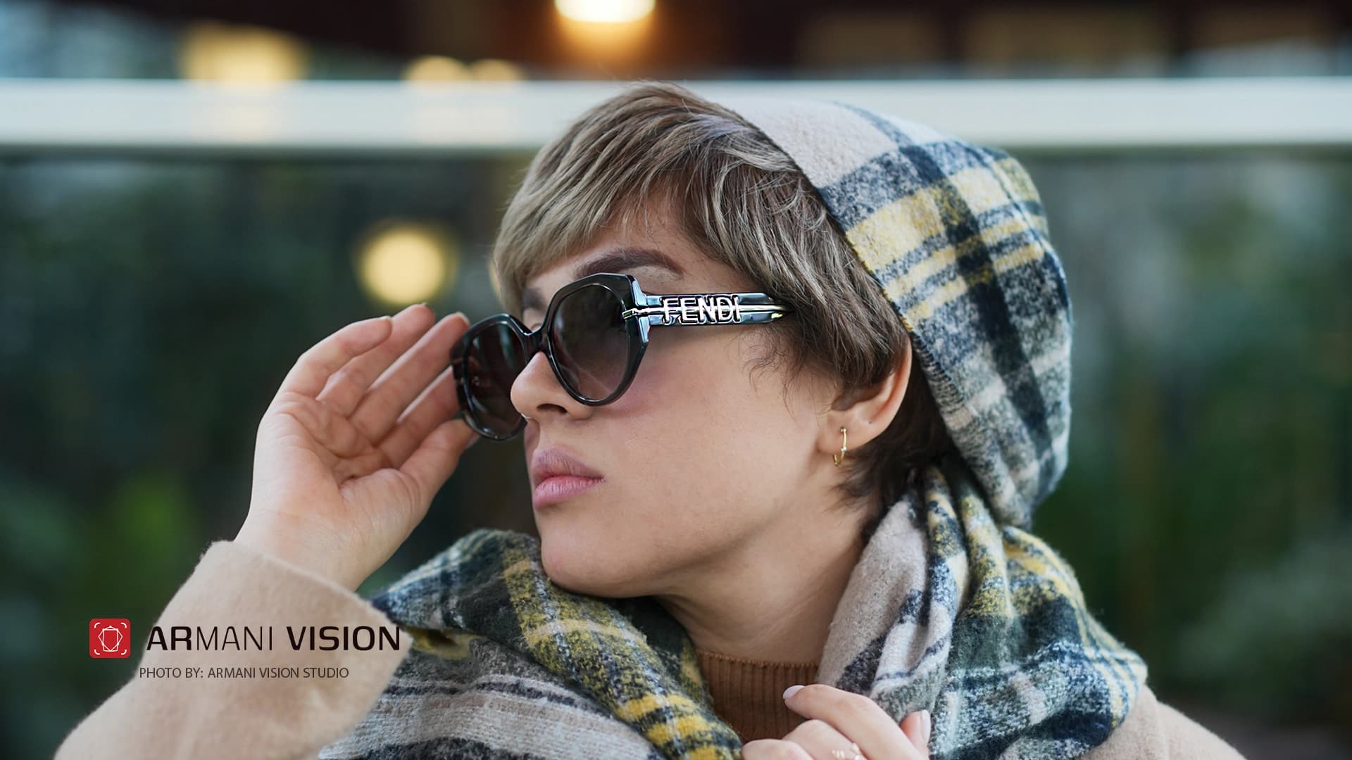 عینک فندی FENDI – FE40083U – 20B — تصویر ۶