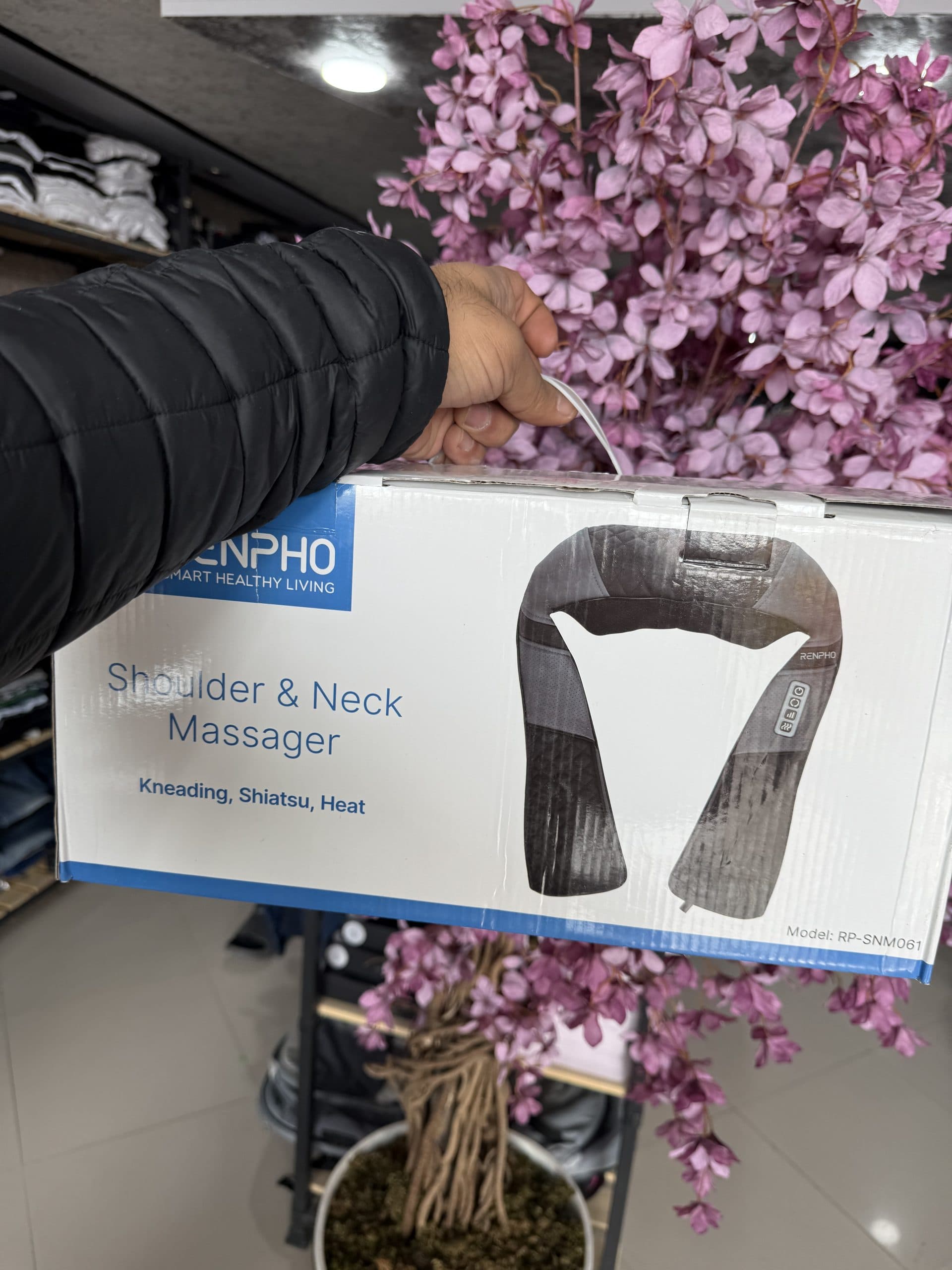 ماساژور گردن شانه بدن رنفو مدل 061 برند RENPHO مدشاپ — تصویر ۷