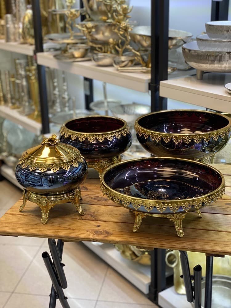 سرویس پذیرایی شاهی