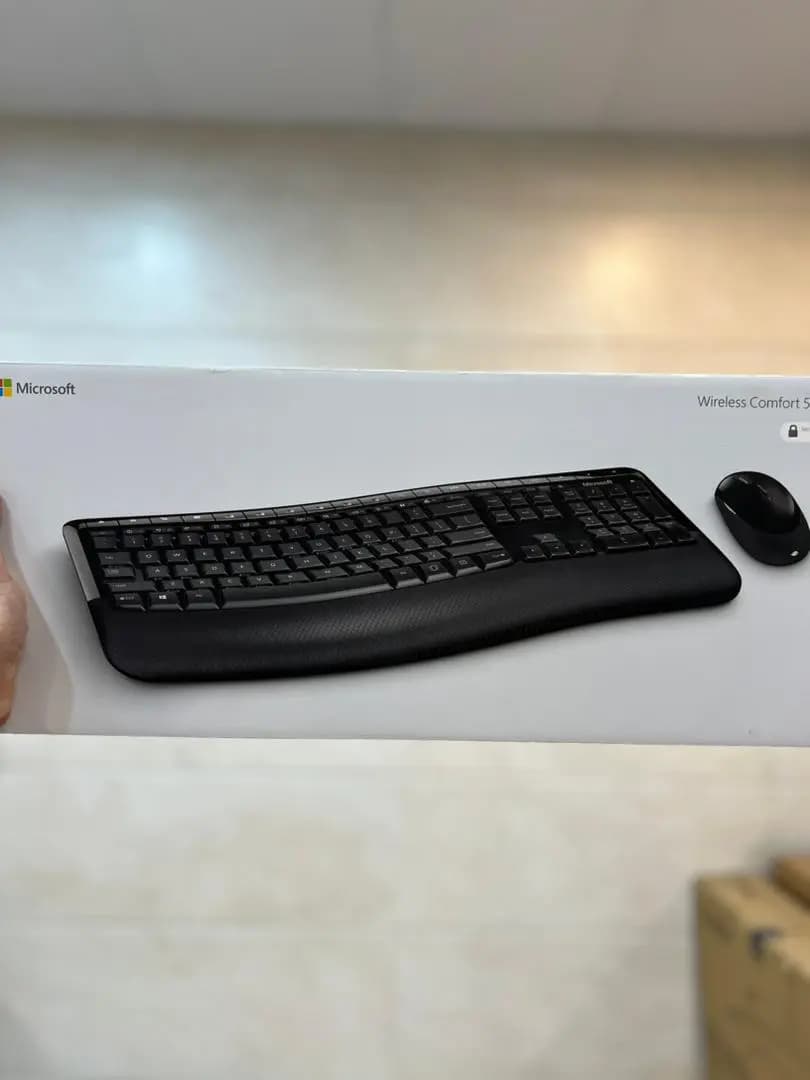 ست کیبورد و ماوس بی سیم مایکروسافت مدل 5050 | Microsoft 5050 Wireless Keyboard and Mouse — تصویر ۴