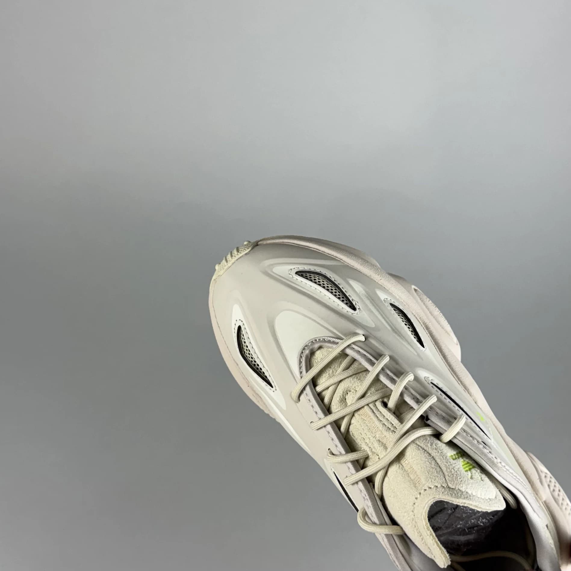 آدیداس اوزویگو ADIDAS OZWEEGO مدل GZ7279 — تصویر ۵