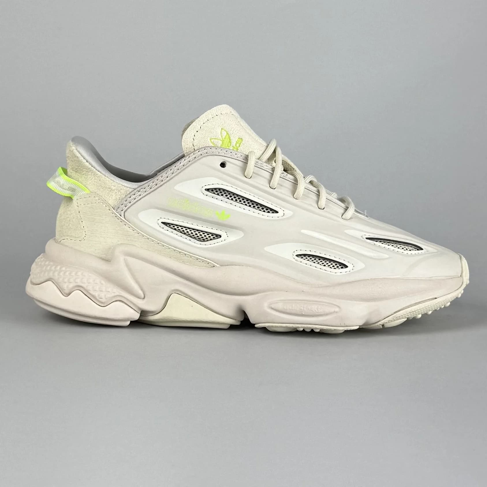 آدیداس اوزویگو ADIDAS OZWEEGO مدل GZ7279