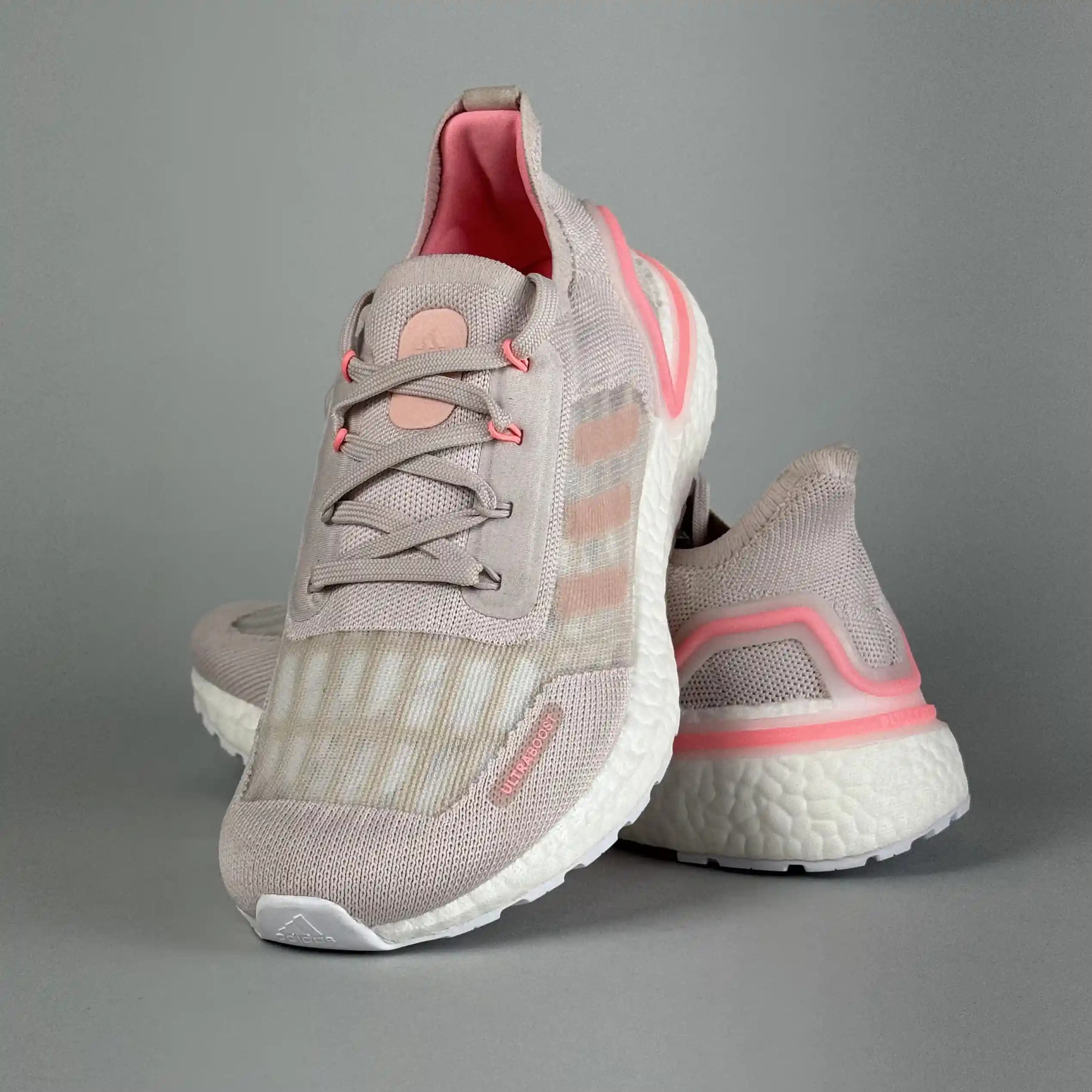 آدیداس الترابوست ADIDAS ULTRABOOST مدل FY3475 — تصویر ۲