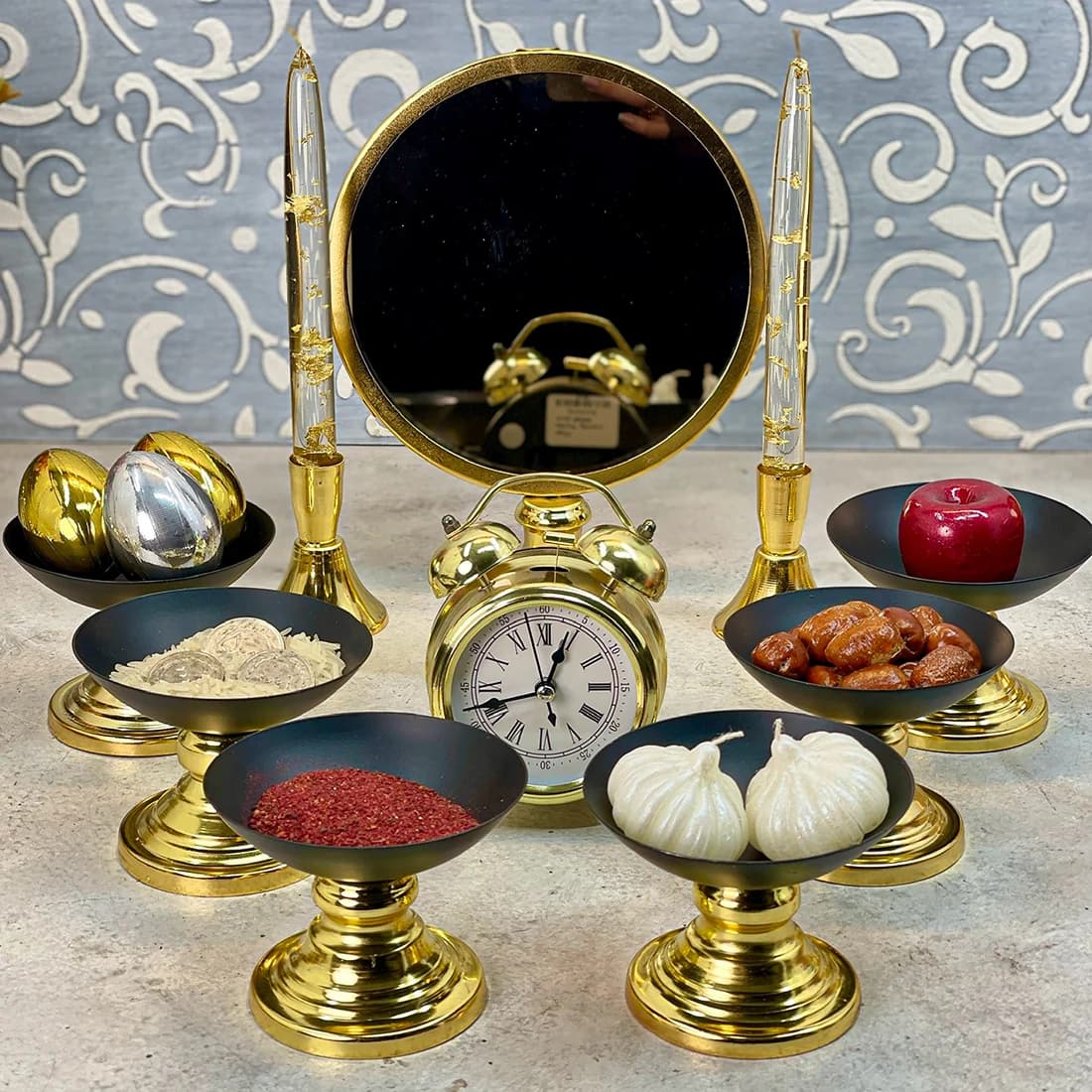 هفت سین فلزی پیاله سفید مشکی طلایی — تصویر ۲